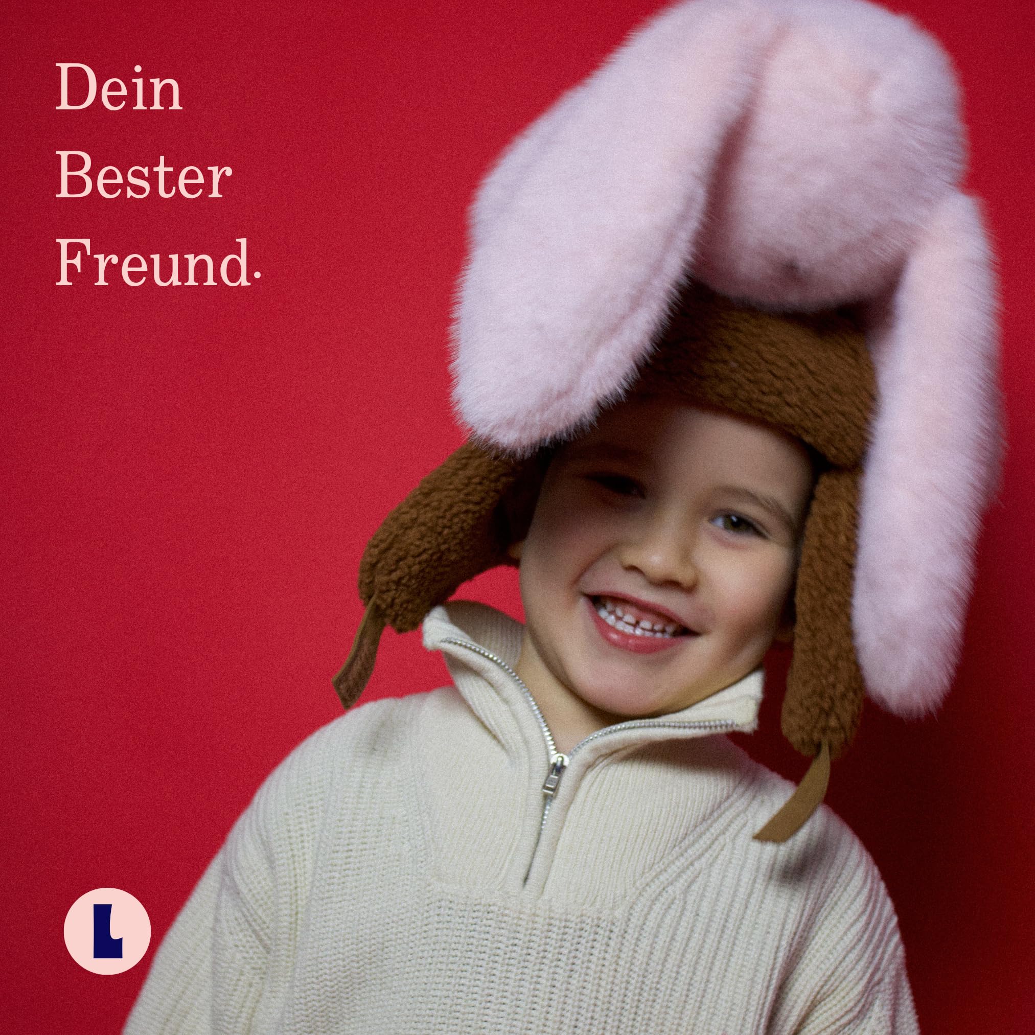 Ljuk Marvelous Fluff Marvel – Plüschhase Kuscheltier, 30 cm sitzend / 60 cm liegend, superweiches Plüsch-Stofftier, mit versteckter AirTag-Tasche, Geschenk für Kinder, Jungen & Mädchen (Pink)